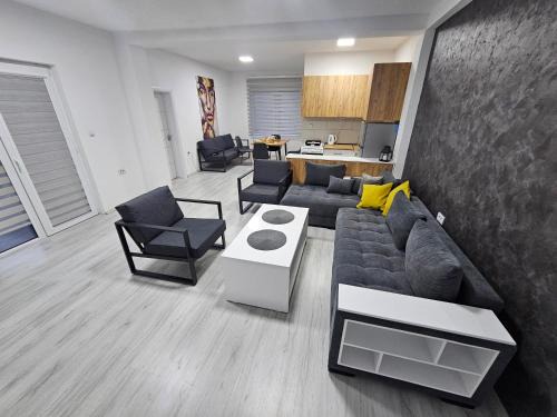 Northeastern Region Apartment | East Gate Apartments