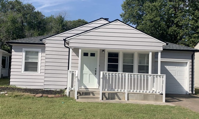 Wichita House | East Side 2BR - 1 BA Newly Remodeled Home