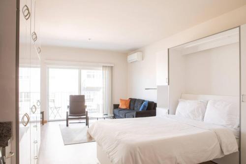 Lower East Side Apartment | East Side Studio Apt - Near Brady St and Fiserv with Balcony