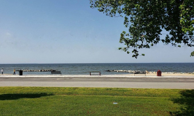 Rock Hall Cottage | Eastern Shore beach cottage get-away