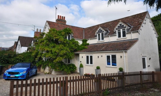 Devizes Apartment | Eastfield cottages