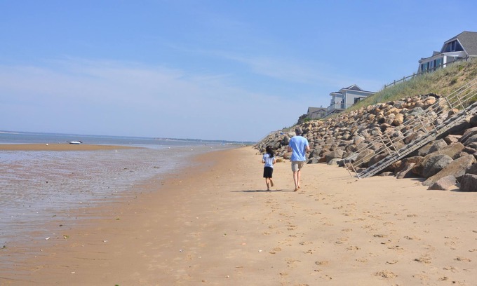 Campground Landing House | Eastham Cottage Only 300 Yards from Private Beach (2188)