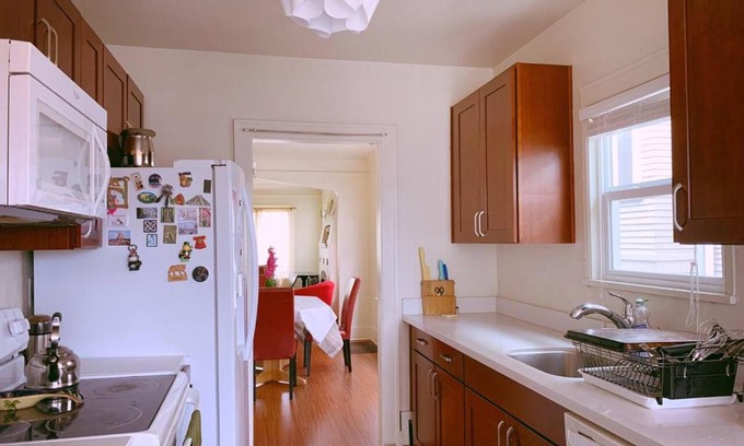 Eastlake House | Eastlake Escape - Cascade