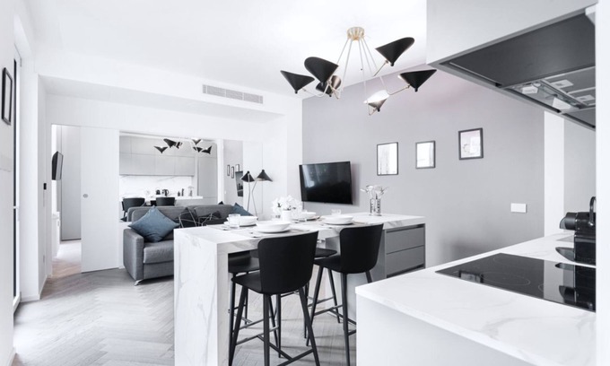 Carrobbio Apartment | Easylife - Jewell with terrace near the Duomo