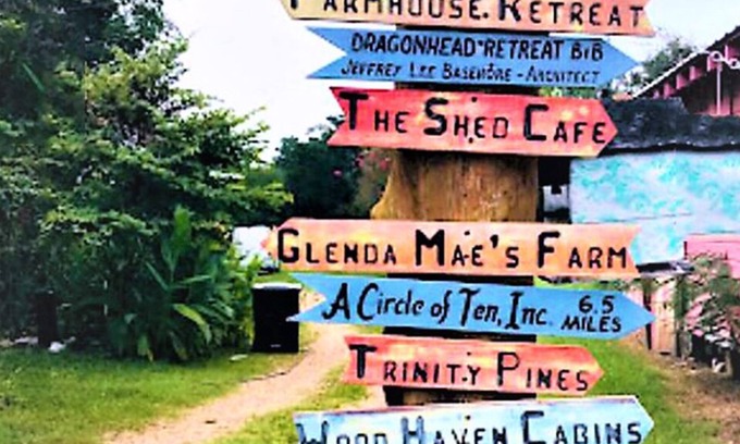 Edom House | Eclectic Edom: The Homestead