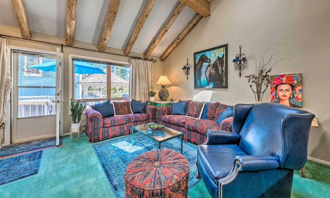 Cloudcroft House | Eclectic Home w/Deck: 4 Miles to Ski Cloudcroft!