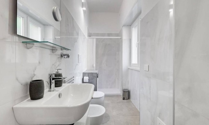 Zona LVIII Prima Porta Apartment | Eco Domus Earth