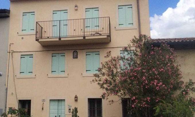 Sud-Est Apartment | Eco friendly - Vegan lifestyle - Pet Friendly - LGBTQIA+ friendly Guest house