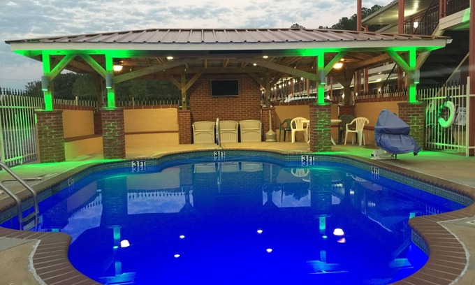 Selmer Hotel | Econo Lodge Selmer
