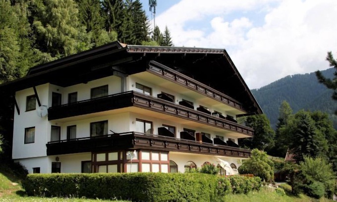 Untertschern Apartment | Edelweiss by Interhome