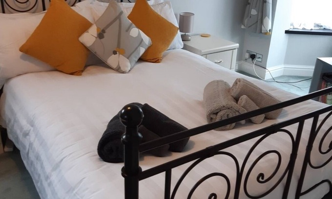 Whitland Apartment | Eden House Retreat self-catering accommodation