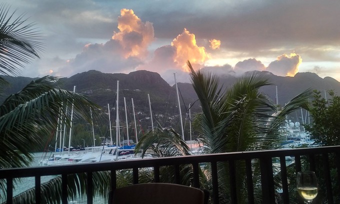Mahe Island Apartment | Eden Island Marina Apartment -with Golf Cart, WIFY, Sat TV +Pool