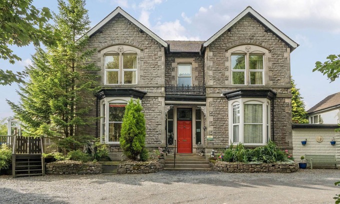 Bardsea Cottage | EDEN LODGE, pet friendly, luxury holiday cottage in Bardsea