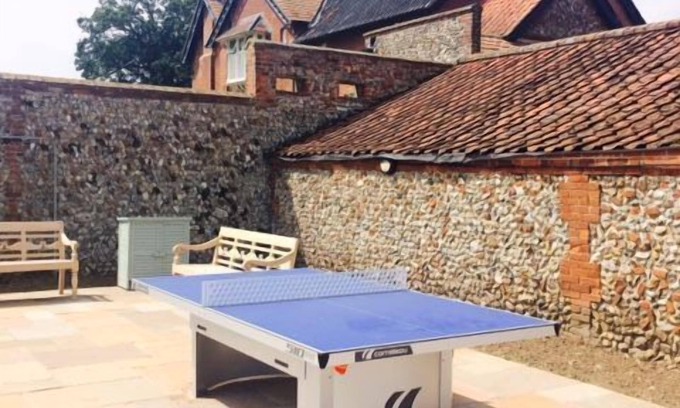 Walsingham Cottage | Edgar Farmhouse - sleeps 20 guests in 8 bedrooms
