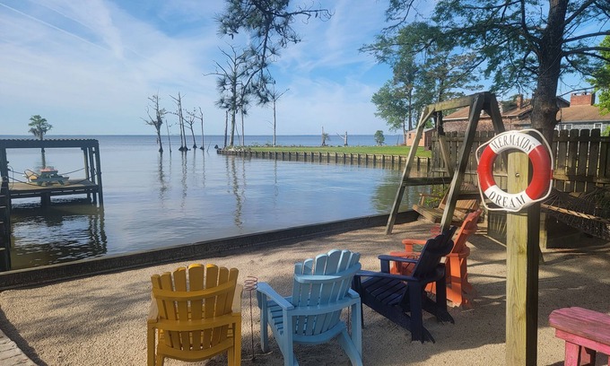 Hertford Apartment | Edgewater "The Landing" Coastal 3 bedroom Duplex. Private beach, Relax and enjoy