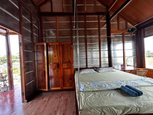 Ninh Phuoc Ski Chalet | Ef farm