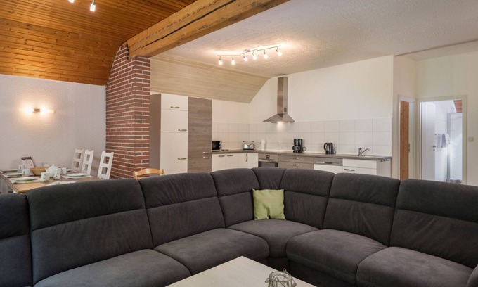 Immerath Apartment | Eifelnatur (Haus 2) by Interhome