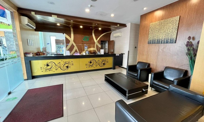 Kempas Hotel | Eight Days Boutique Hotel