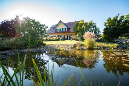 Karlskron Apartment | Einzigartige Naturoase im Süden von Ingolstadt