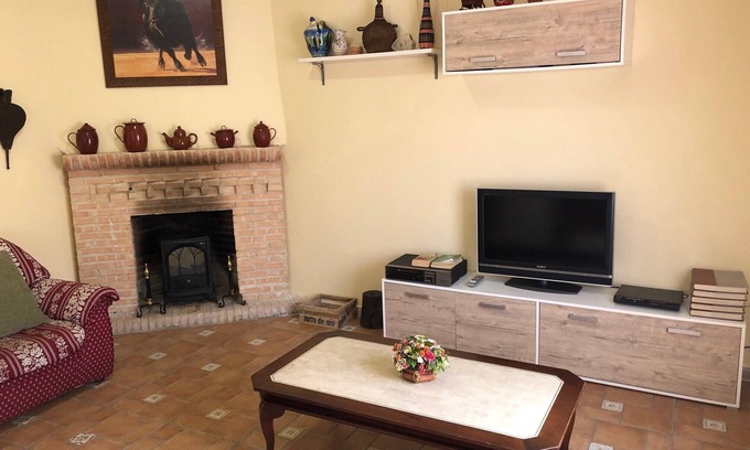 Los Yebenes House | El Arroyo De Los Yebenes Rural Cottage