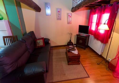 San Esteban de la Sierra Apartment | El castanar