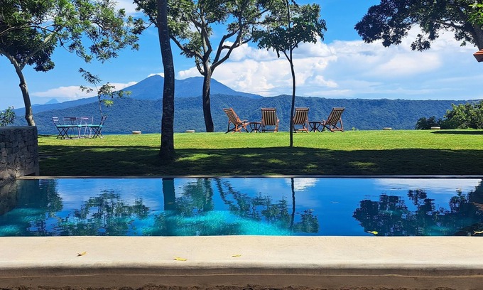 Lago de Apoyo Hotel | El Guayacán