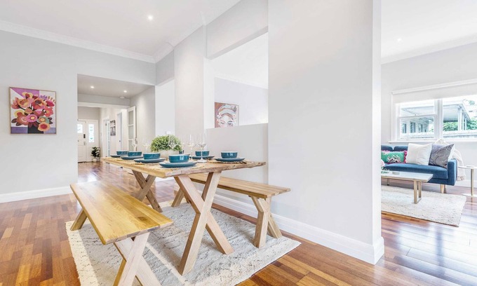 Brunswick West House | EL KARNAK Historic City Fringe Cali Bungalow Charm