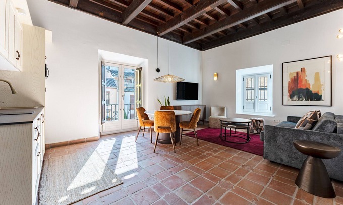 Albaicin Apartment | El Ladron de Agua - Exclusive 2 Bedroom Apartment