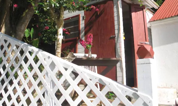 Windward Side House | El Momo Cottages