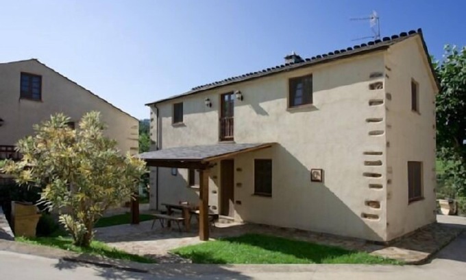 Serantes Cottage | EL PAJAR DE PUMAREGA (full rental) Pumarega for 6 people