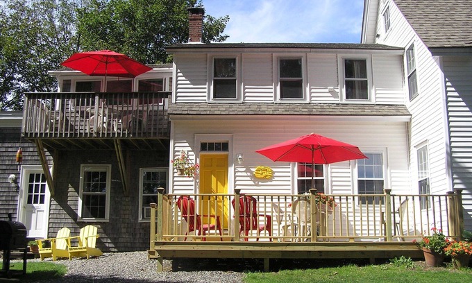 Rockland Apartment | Elegant 2-Bedroom Apartment in Historic 1862 Sea Captain's House. Pets welcome.
