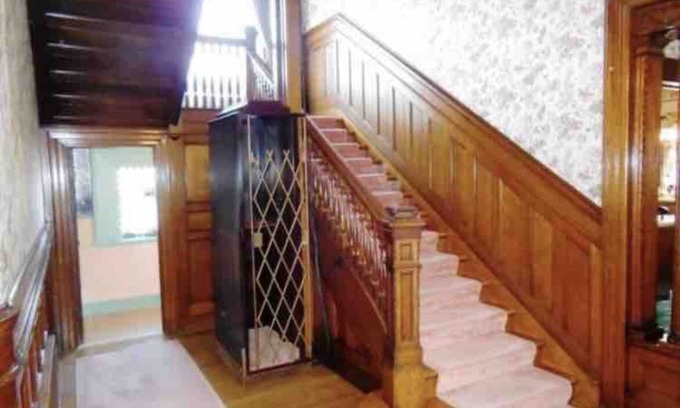 Derrick City House | Elegant 2 Bedroom Suite in Historic Zippo Mansion