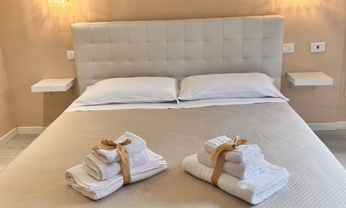 Ponsacco Apartment | Elegant and cozy, very close to all services. ANIMALS ALLOWED