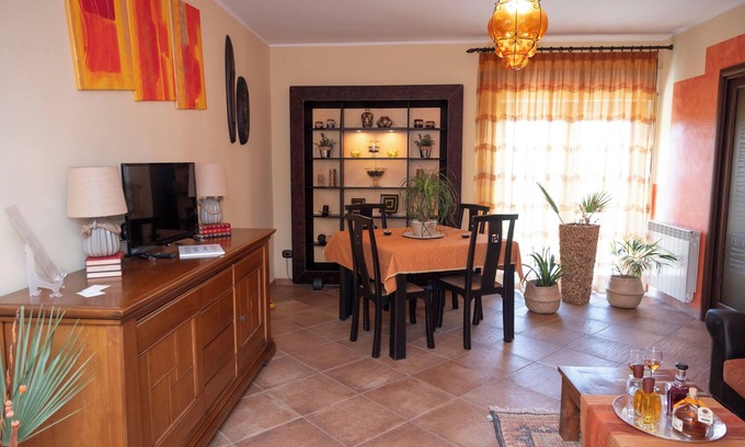 Naro Apartment | Elegant apartment in Naro, baroque village near Agrigento.
