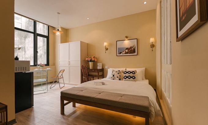 French Quarter Apartment | Elegant Studio Apartment the heart of Hanoi Old Quarter