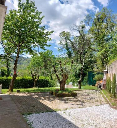 Marliana Villa | Elegant Tuscany Mountain Villa