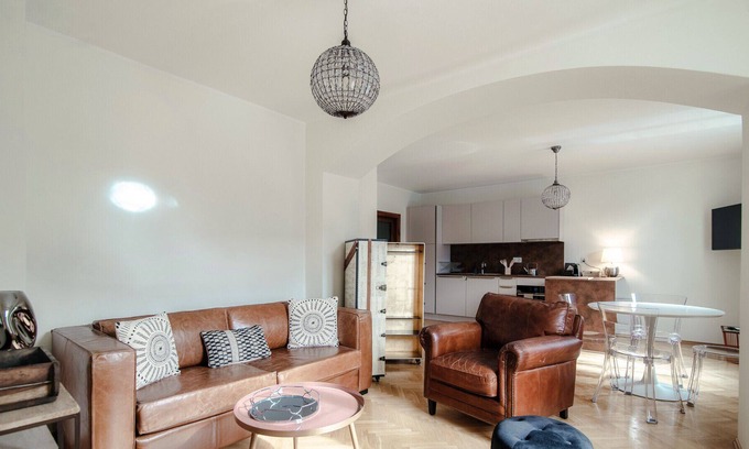 Morcote Apartment | Elegant two-room apartment facing the lake in Morcote (LUXURY STUDIO MORCOTE)