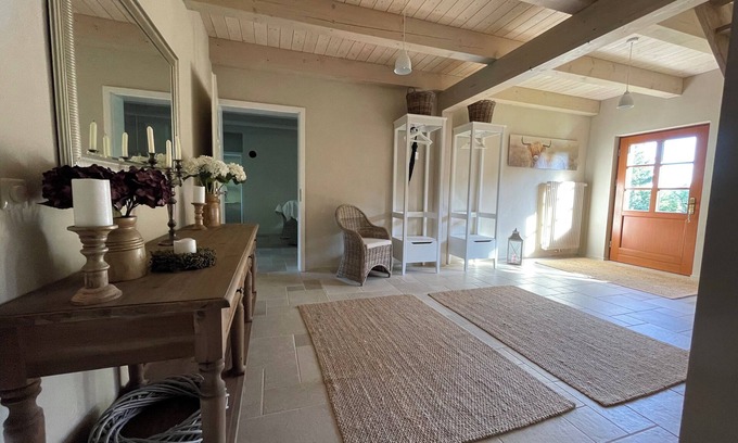 Zolkow Apartment | Elegant vacation apartment with large garden and private sauna