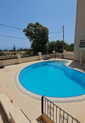 Madliena Villa | Elegant Villa with Swimming Pool