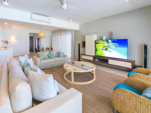 Cap Malheureux Apartment | Element Bay 1 with LOV