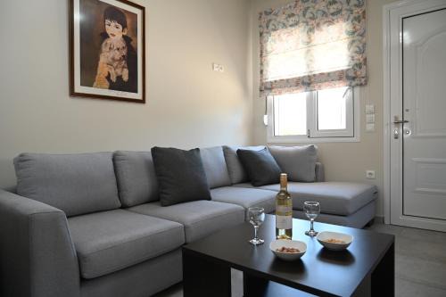 Aria Apartment | Eleni's apartment