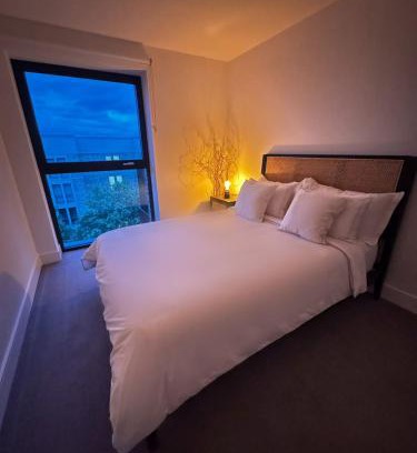 Elephant and Castle House | Elephant park apartment Room
