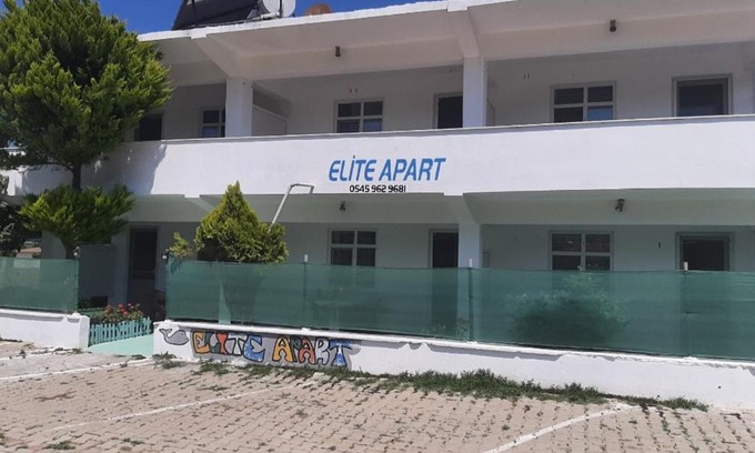 Yenibademli House | Elite Apart Pansiyon