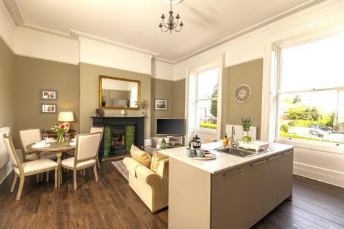Cheltenham Apartment | Elizabeth House 1 - By Luxury Apartments