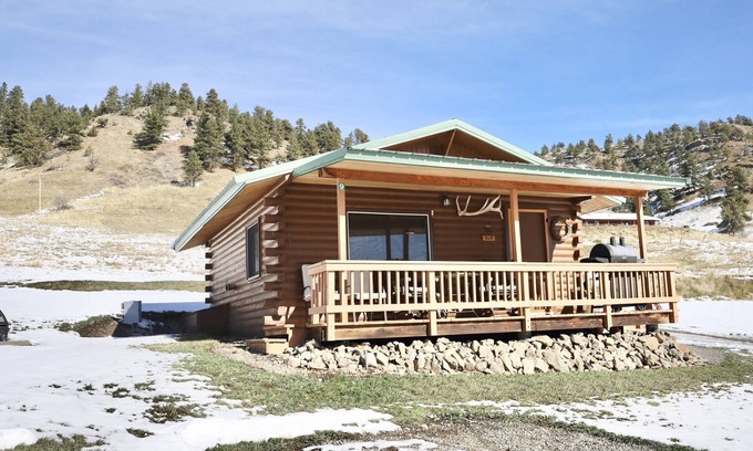 Fishtail Cabin | Elk Cabin - Mountain Views, Hear Rushing River, Private, Pet Friendly