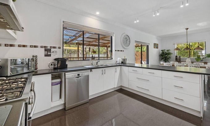 Inverloch Bed & Breakfast | Elk Estate