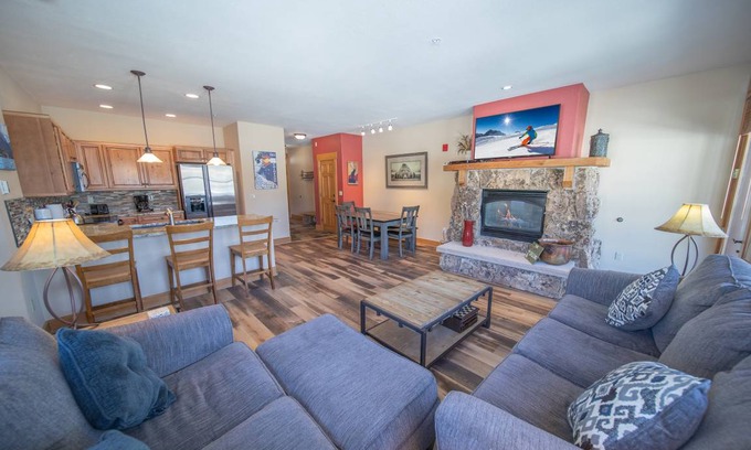 Keystone House | Elk Run Villas 9574