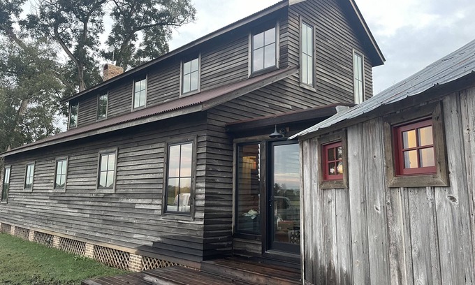 Columbus Other | ELLINGER COUNTRY FARMHOUSE