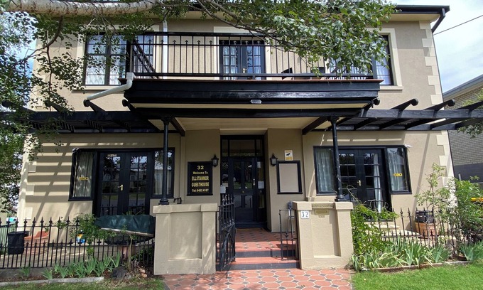 Cooma House | Ellstanmor Guesthouse Cooma