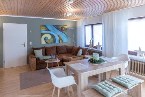 Althutte Apartment | ELW, sep. Eingang, überdachte Terrasse, nähe Backnang